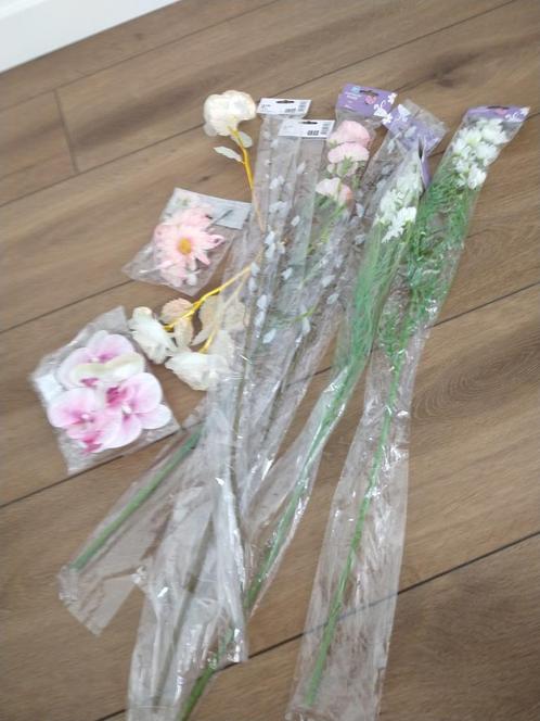 Namaak bloemen orchidee anjer Margriet wilgen roos, Huis en Inrichting, Woonaccessoires | Kunstplanten en Kunstbloemen, Nieuw