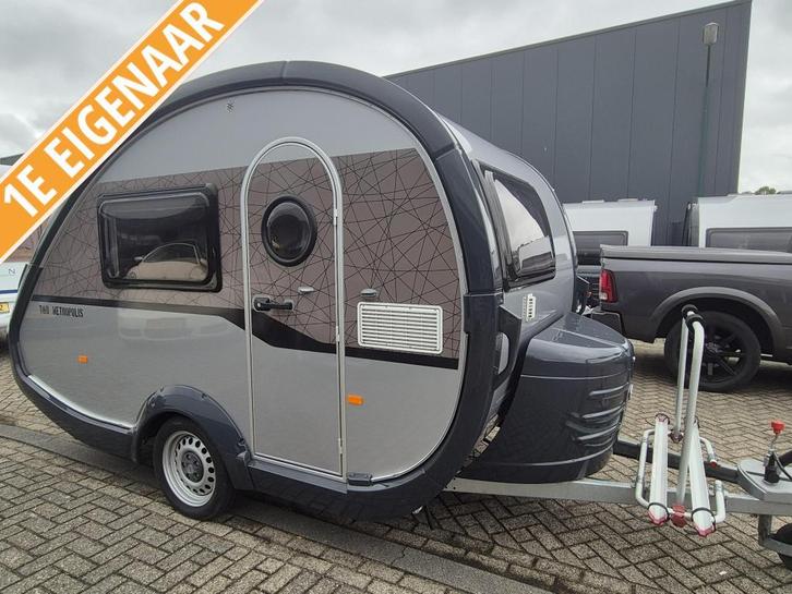 T@B Metropolis 320 2018 Luifel,fietsenrek, kachel 16750,-, Caravans en Kamperen, Caravans, Particulier, 500 - 750 kg, Rondzit