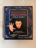 Stranger Things Field Guide, Ophalen of Verzenden, Zo goed als nieuw