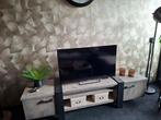 Tv meubel Grey Oak, Ophalen, 150 tot 200 cm, Eikenhout, Zo goed als nieuw