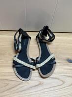 Slippers maat 41, Kleding | Dames, Schoenen, Ophalen, Zo goed als nieuw, Slippers