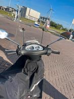 Fly, Benzine, Ophalen of Verzenden, Zo goed als nieuw, Piaggio