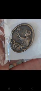 Efteling Pin - Meisje met de Zwavelstokjes, Verzamelen, Efteling, Ophalen of Verzenden, Zo goed als nieuw, Button of Speldje