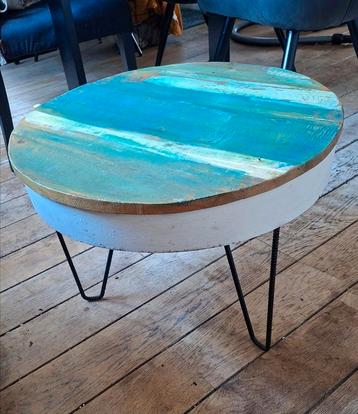 Salontafel  beschikbaar voor biedingen