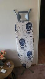 Strijkplank en strijk ijzer van phillips, Ophalen, Nieuw