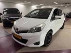 Toyota Yaris 1.0 VVT-i Aspiration NAVI/CAMERA CLIMA ORIGNL &, Euro 5, Stof, Gebruikt, Wit