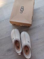 Mooie nieuwe  Ugg Tuzz, UGG, Beige, Nieuw, Ophalen of Verzenden