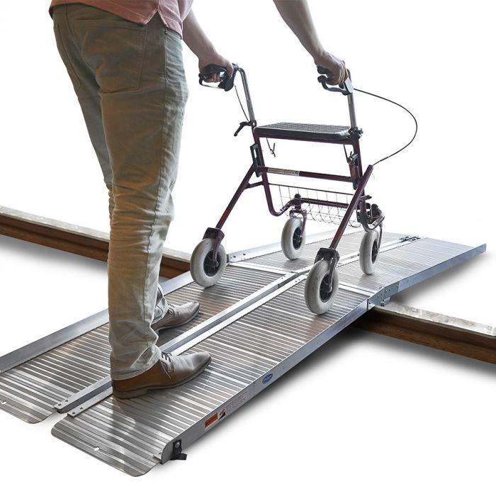 Aluminium oprijplaat extra lang 240cm van €369,- voor, Diversen, Rollators, Zo goed als nieuw, Ophalen