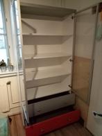 Mooie witte vitrinekast van Vroomshoop meubelen, Huis en Inrichting, Kasten | Vitrinekasten, Met deur(en), 150 tot 200 cm, 25 tot 50 cm