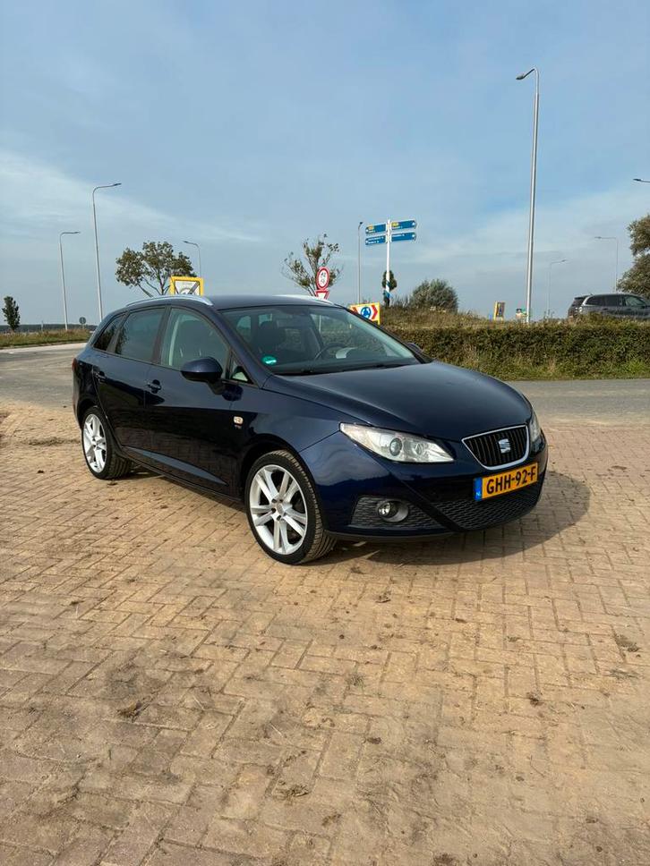 Seat Ibiza ST 1.2 TSI Style - 2011 | Blauw | 104 PK, Auto's, Seat, Particulier, Ibiza, ABS, Adaptieve lichten, Airbags, Airconditioning