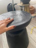 Zwart suar houten bijzettafel (2 beschikbaar), Ophalen, Zo goed als nieuw, Hout, Minder dan 55 cm
