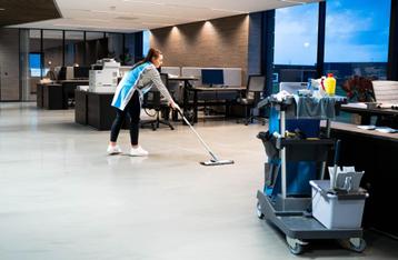 Schoonmaker voor een school in Dussen- 2.4 uur per dag  beschikbaar voor biedingen