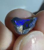 Stukje Black opal Australie, Ophalen