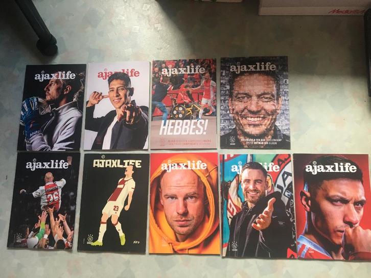 voetbalboeken-Ajax life bladen ( 9 stuks ), Boeken, Sportboeken, Zo goed als nieuw, Balsport, Ophalen of Verzenden