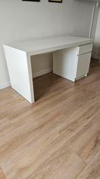 Malm Bureau, Huis en Inrichting, Ophalen, Gebruikt, Bureau