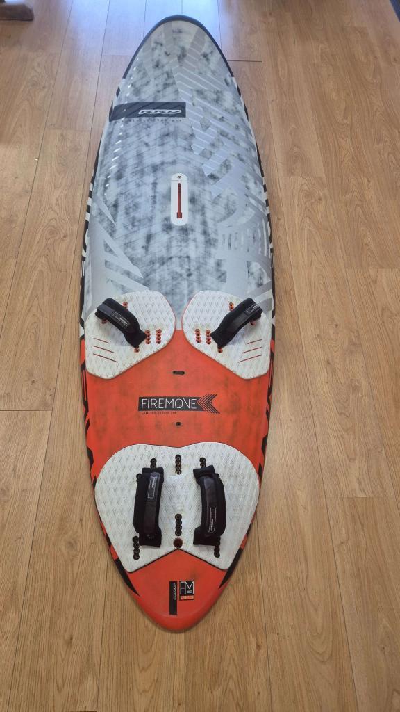 RRD firemove 100 lLTD, Watersport en Boten, Windsurfen