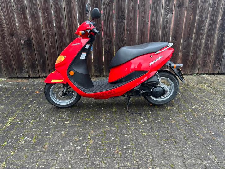 Suzuki Estilete 50 2t– 14.782km – Rijdt goed, Fietsen en Brommers, Scooters | Piaggio, Gebruikt, Overige modellen, Maximaal 45 km/u