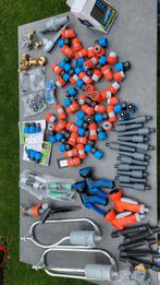 Diverse tuinartikelen sproeier, draat, voegenborstel,, Tuin en Terras, Ophalen of Verzenden, Zo goed als nieuw, Overige soorten