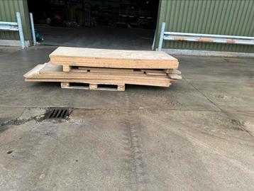 Spaanplaten hout  beschikbaar voor biedingen