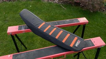 Extra grip zadel KTM EXC beschikbaar voor biedingen