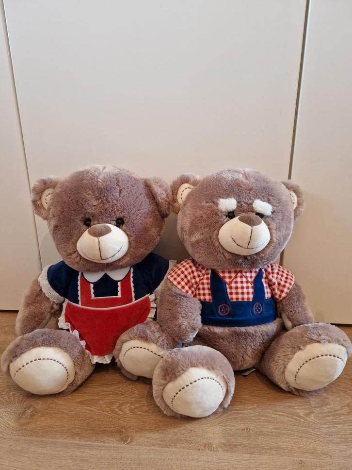 Schattige Knuffelberen Set opa en oma van Familie Beer, Kinderen en Baby's, Speelgoed | Knuffels en Pluche, Zo goed als nieuw