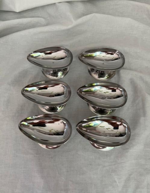 Vintage Franse RVS avocado coupes | service à avocats inox, Huis en Inrichting, Keuken | Servies, Zo goed als nieuw, Schaal of Schalen