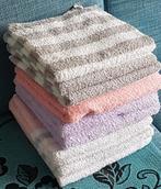 Hema handdoeken, Ophalen of Verzenden, Zo goed als nieuw, Overige kleuren, Handdoek