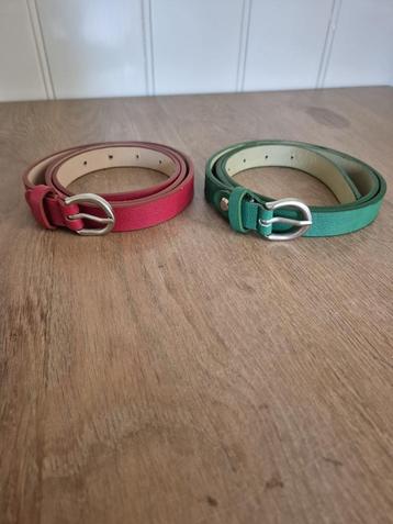 Groene en rode riem beschikbaar voor biedingen