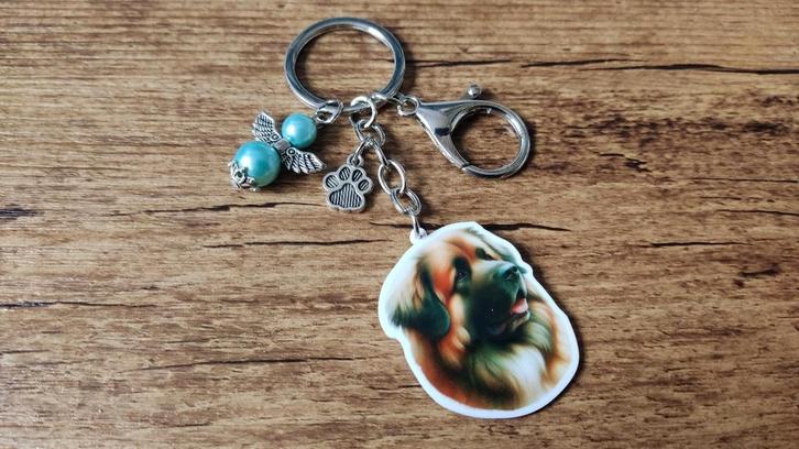 Sleutelhanger Leonberger groot met beschermengeltje, Verzamelen, Sleutelhangers, Nieuw, Dier of Natuur, Verzenden