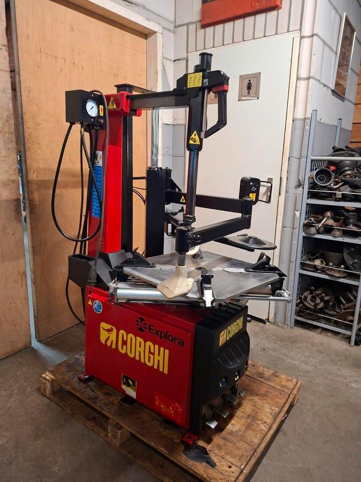 Banden apparaat Corghi a2025 hulparm Bandenmachine, Auto diversen, Autogereedschap, Ophalen