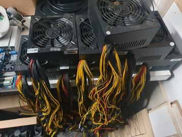 Server voeding(en) 2000W beschikbaar voor biedingen