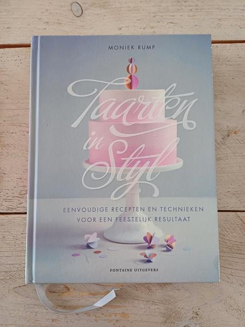 Moniek Rump - Taarten in stijl, Boeken, Kookboeken, Zo goed als nieuw, Ophalen of Verzenden