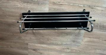 vintage sixties chromen buisframe wandkapstok beschikbaar voor biedingen