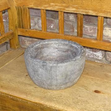 grote oude arduinen hondendrinkbak drinkbak blauwe steen beschikbaar voor biedingen