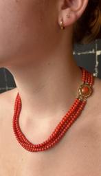Bloedkoraal antieke ketting 14k slot goud zeer fraai dames