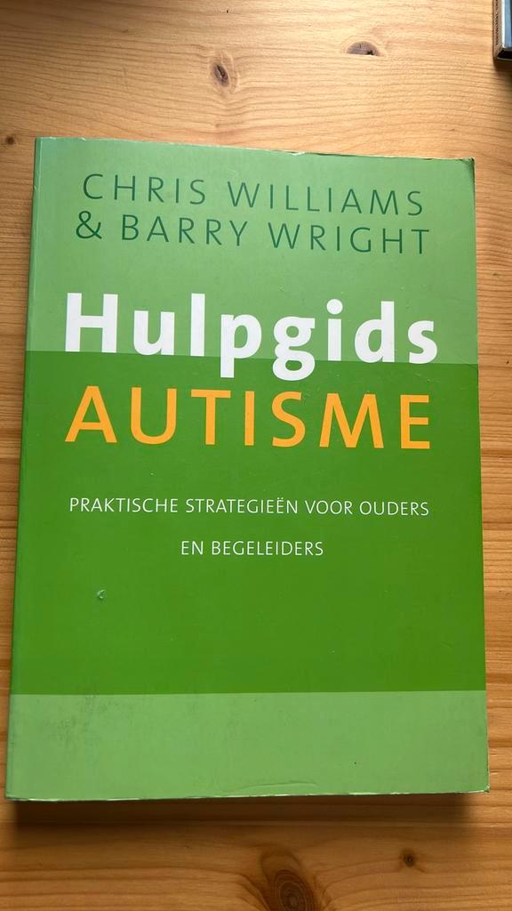Cathy Williams - Hulpgids autisme, Boeken, Psychologie, Zo goed als nieuw, Ontwikkelingspsychologie, Verzenden