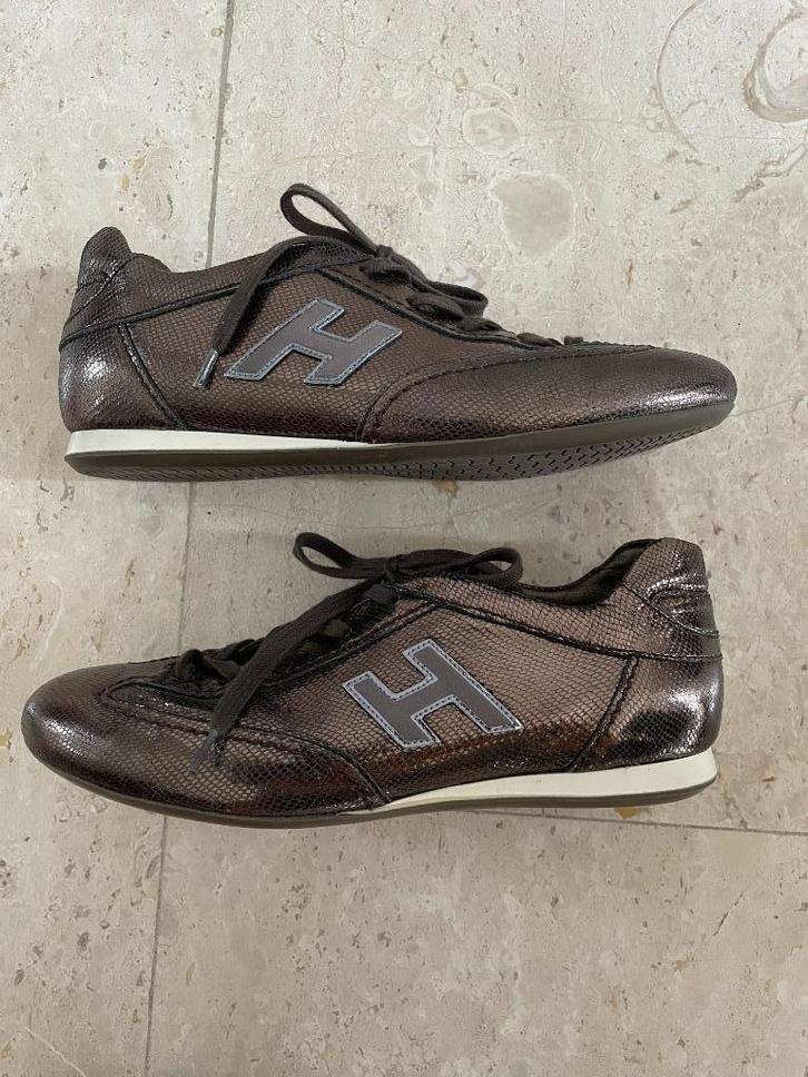Hogan: z.g.a.n. bronskleurige sneakers maat 37, Kleding | Dames, Schoenen, Zo goed als nieuw, Sneakers of Gympen, Overige kleuren