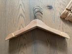 Kinderkleding hangers 32 cm naturel hout, Ophalen of Verzenden, Zo goed als nieuw, Jongen of Meisje