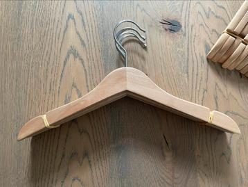 Kinderkleding hangers 32 cm naturel hout beschikbaar voor biedingen