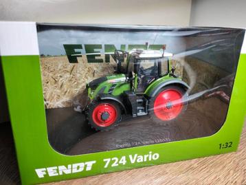 Te koop UH Fendt 724 Vario Verbouwd . beschikbaar voor biedingen