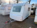 Caravelair caravan 2001 met kenteken en voortent, Caravans en Kamperen, Hobby, Omvormbare zithoek, Bedrijf, 6 tot 7 meter
