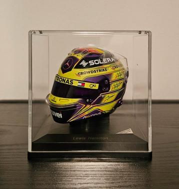 F1 Lewis Hamilton Spanje 2024 helm schaal 1:5 beschikbaar voor biedingen
