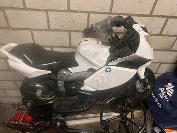 Speelgoedmotor - Wit beschikbaar voor biedingen