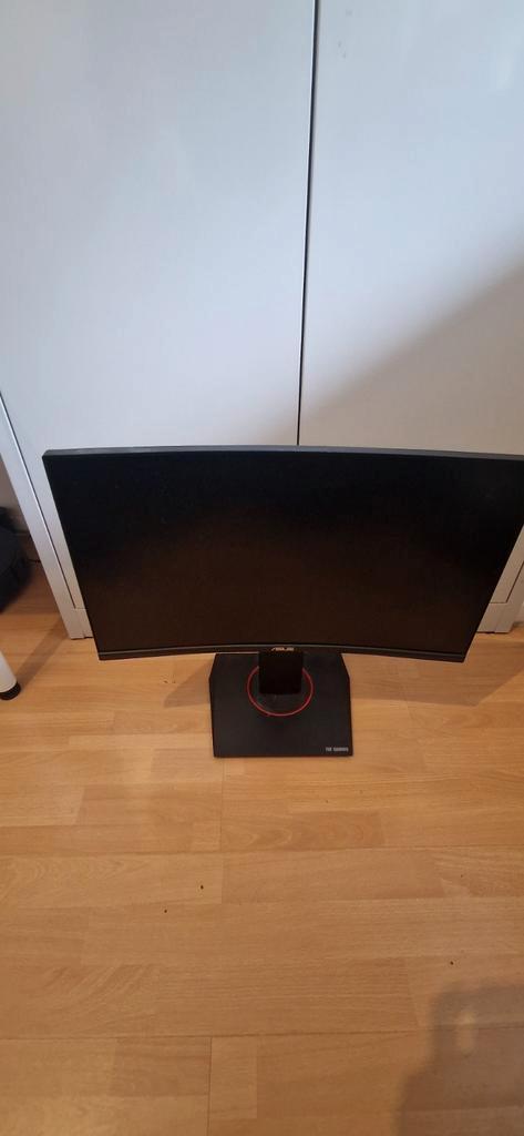 ASUS TUF Gaming VG24VQ Curved Gaming Monitor. (24 inch), Computers en Software, Monitoren, Zo goed als nieuw, 101 t/m 150 Hz, DisplayPort