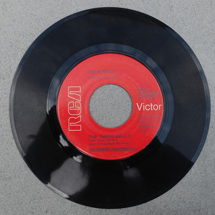 the browns - the three bells, Cd's en Dvd's, Vinyl Singles, Zo goed als nieuw, Single, Pop, 7 inch, Ophalen of Verzenden