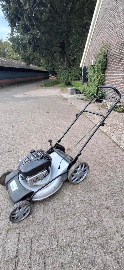 Benzine Grasmaaier Briggs & Stratton 625E, Tuin en Terras, Grasmaaiers, Gebruikt, Benzine-grasmaaier, 40 t/m 49 cm, Cirkelmaaier