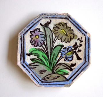 Keramiek tegel achtkantig bloemen paars blauw Perzië 4372-t beschikbaar voor biedingen