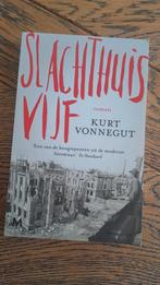 Kurt Vonnegut - Slachthuis vijf, Ophalen of Verzenden, Zo goed als nieuw, Nederland, Kurt Vonnegut
