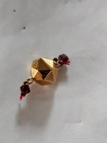14 Karaat slotje  beschikbaar voor biedingen