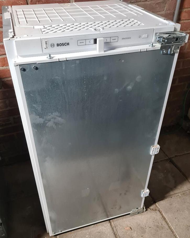 BOSCH KIR31ED30 INBOUW KOELKAST DEUR OP DEUR MONTAGE A++, Witgoed en Apparatuur, Koelkasten en IJskasten, Zo goed als nieuw, Zonder vriesvak